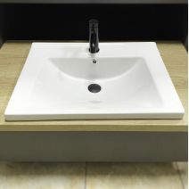 Умивальник (раковина) VBI BUSSO 60 WHITE врізний